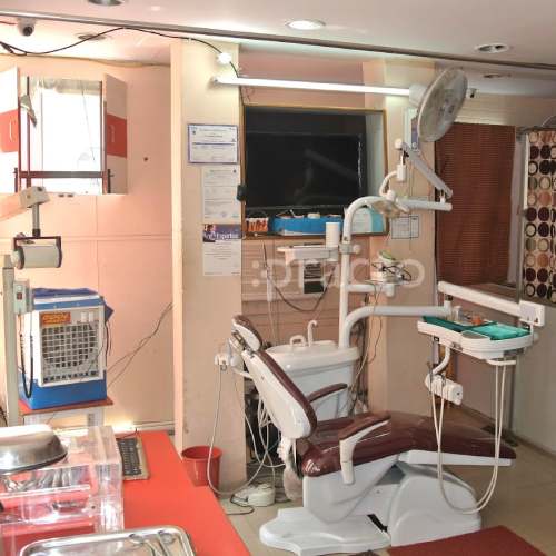 Rekha Dental Clinic and Implant Centre   99111 76654